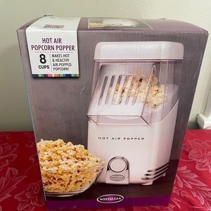 Hot air popcorn popper